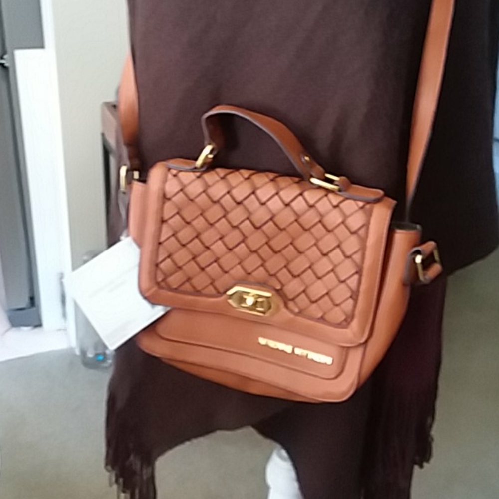 Adrienne Vittadini Crossbody